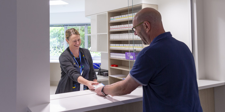 pharmacy 2195