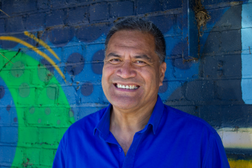 Roy Hoerara