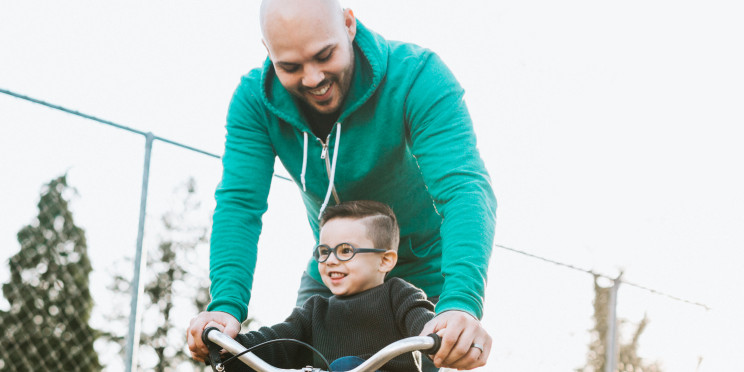 Dad kid bike